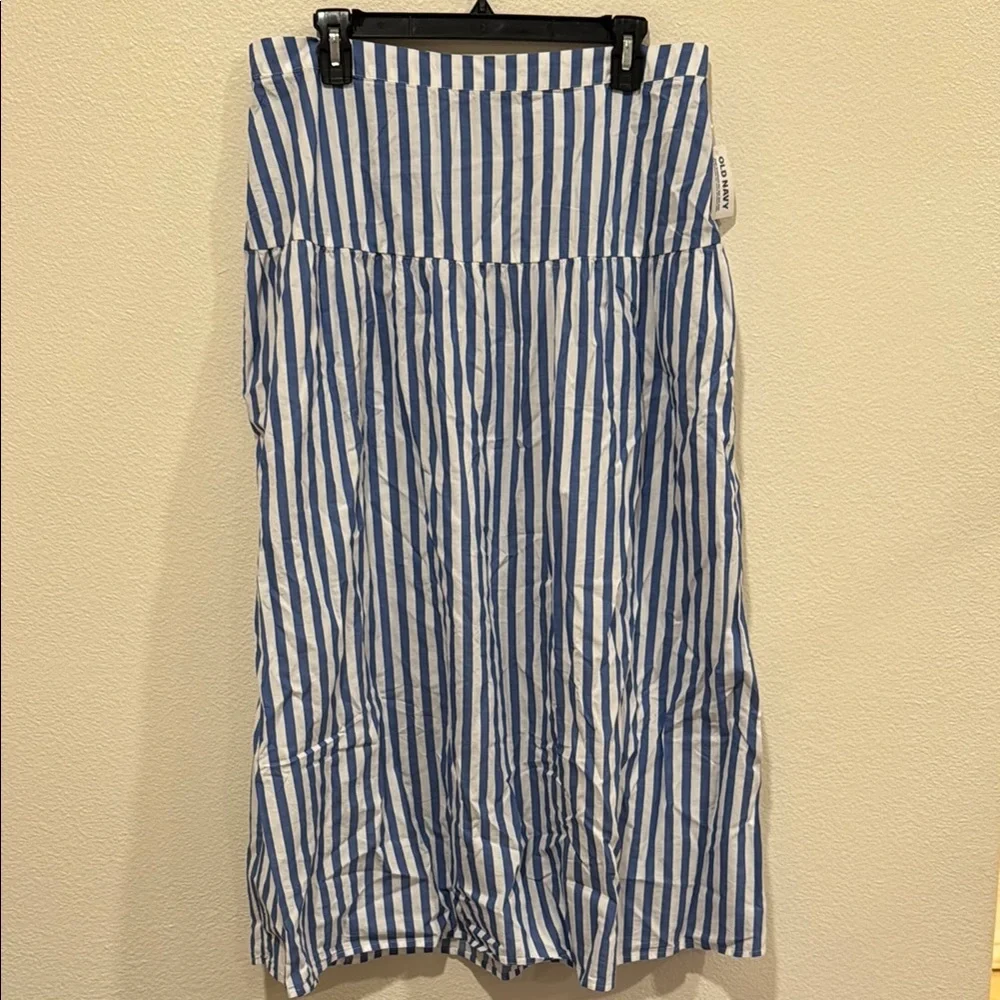Sold! ❤️Old Navy White and Blue A-Line Midi Skirt and Top, new ✨! - Picture 1 of 10
